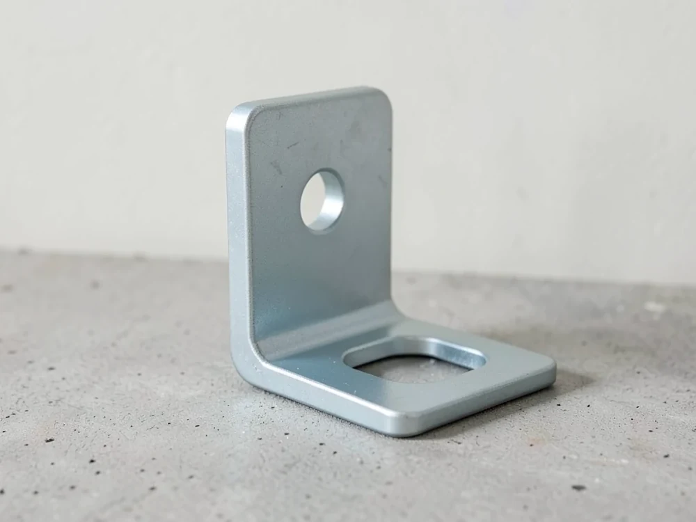 zinc nickel automotive bracket